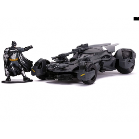 Conjunto figura Batman e carro de metal